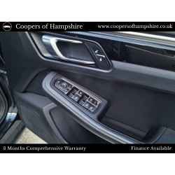 2017 Porsche Macan S 3.0 TD V6 PDK 4WD Euro 6 Automatic with Opening Panoramic Glass Roof