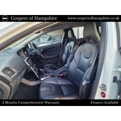 2015 Volvo V40 D2 2.0 120 SE GearTronic CrossCountry 4x4 AWD Automatic -- UNDERGOING PREPARATION --