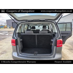 2015 Volkswagen Touran SE 1.6 TDI Automatic -- SOLD --