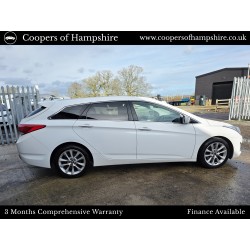 2014 Hyundai i40 Tourer 1.7 CRDI Style Automatic -- SOLD --