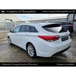 2014 Hyundai i40 Tourer 1.7 CRDI Style Automatic -- SOLD --