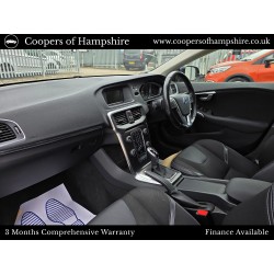 2014 Volvo V40 D3 2.0 150 SE GearTronic Automatic -- SOLD --