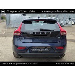 2014 Volvo V40 D3 2.0 150 SE GearTronic Automatic -- SOLD --