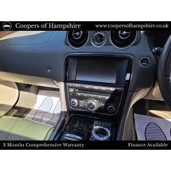 2014 Jaguar XJ 3.0 TDV6 Portfolio Automatic Facelift with Glass Opening Panoramic Roof