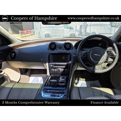 2014 Jaguar XJ 3.0 TDV6 Portfolio Automatic Facelift with Glass Opening Panoramic Roof