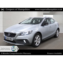2015 Volvo V40 D2 2.0 LUX...