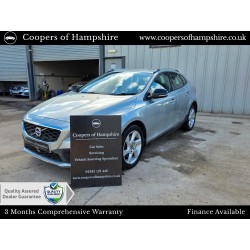 2015 Volvo V40 D2 2.0 LUX...