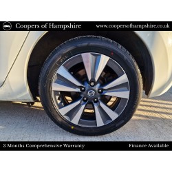 2017 Nissan Leaf Tekna 30KWh Automatic (Battery Owned) (ULEZ Compliant) -- SOLD --